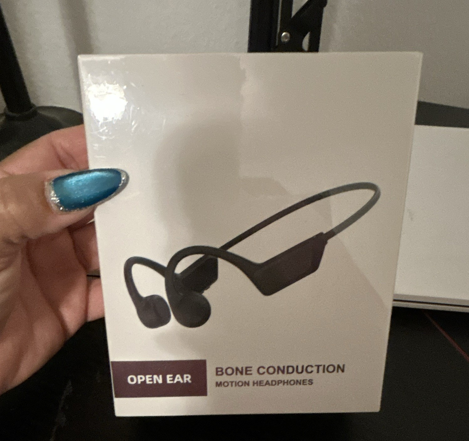 Bone Conduction Motion Open-Ear Bluetooth Wireless Neckband Headphones Black