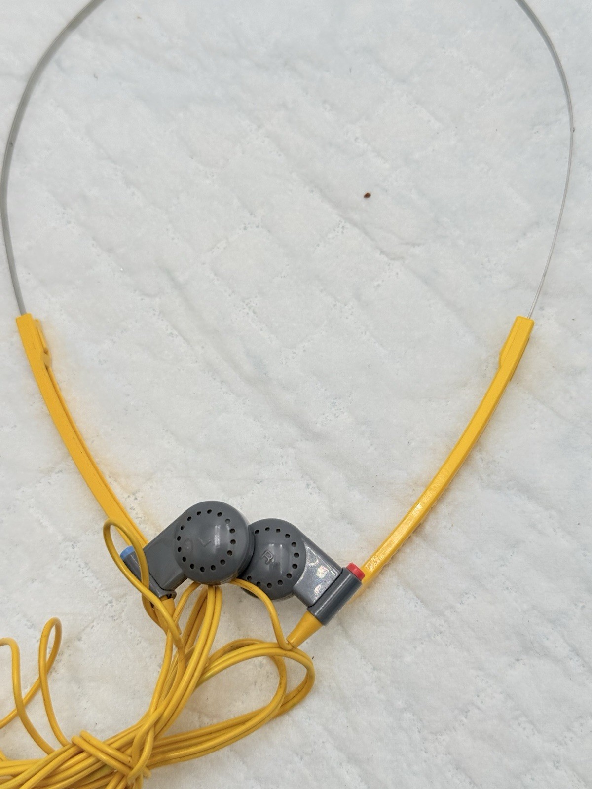 Vintage Sony Sports Wired Stereo Dynamic Headphones – Yellow (MDR-W15) 👀