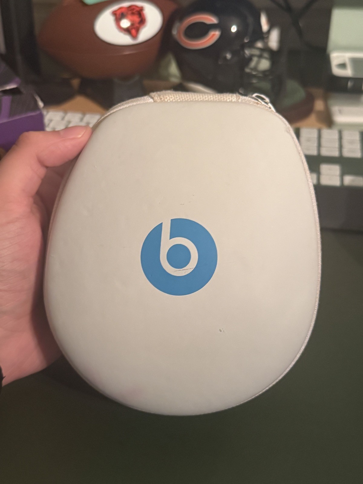 Beats by Dr. Dre Beats Mixr on ear Headphones (Blue Color) Tested A- Grade?