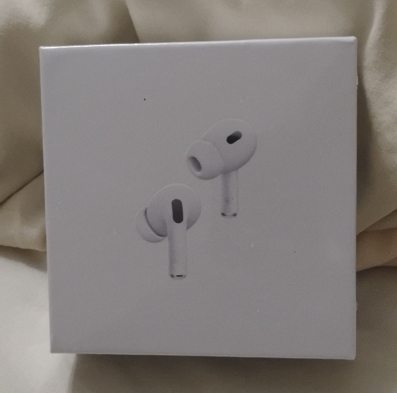 Apple AirPods Pro 2nd Gen White MagSafe USB-C Case Bluetooth MTJV3AM/A