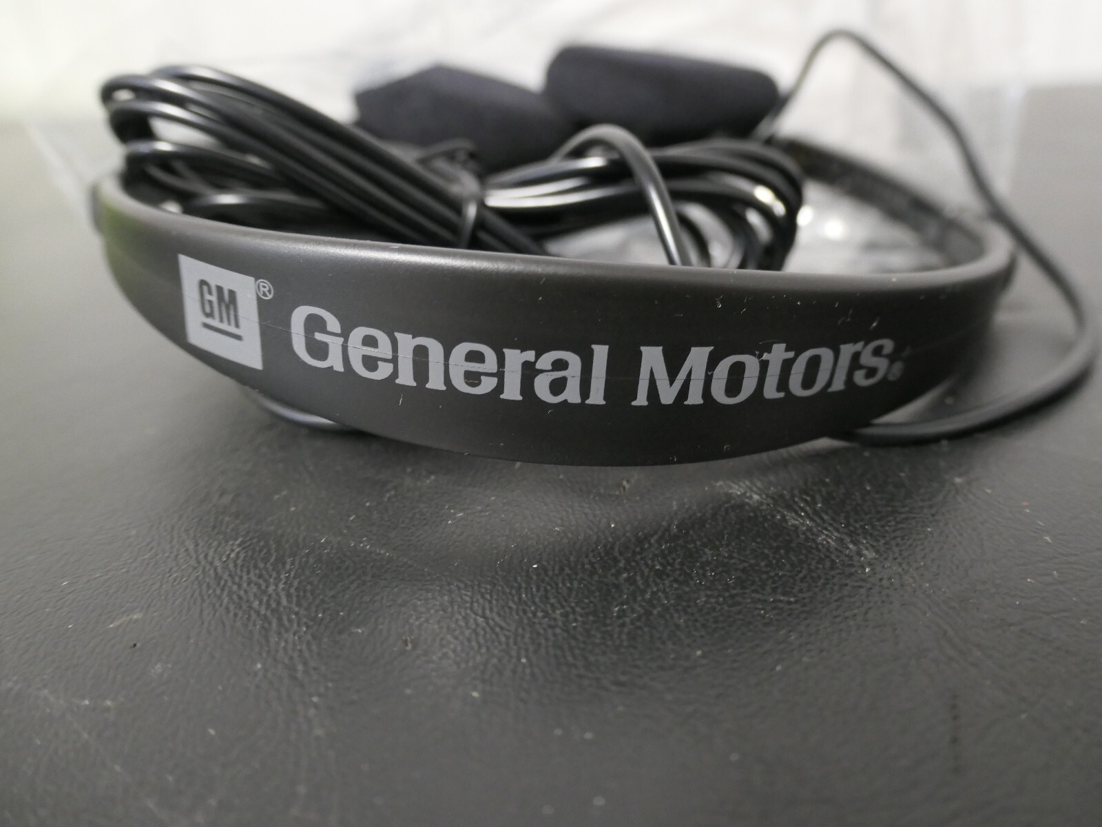 KOSS SILHOUETTE HP/6 General Motors HEADPHONES NOS
