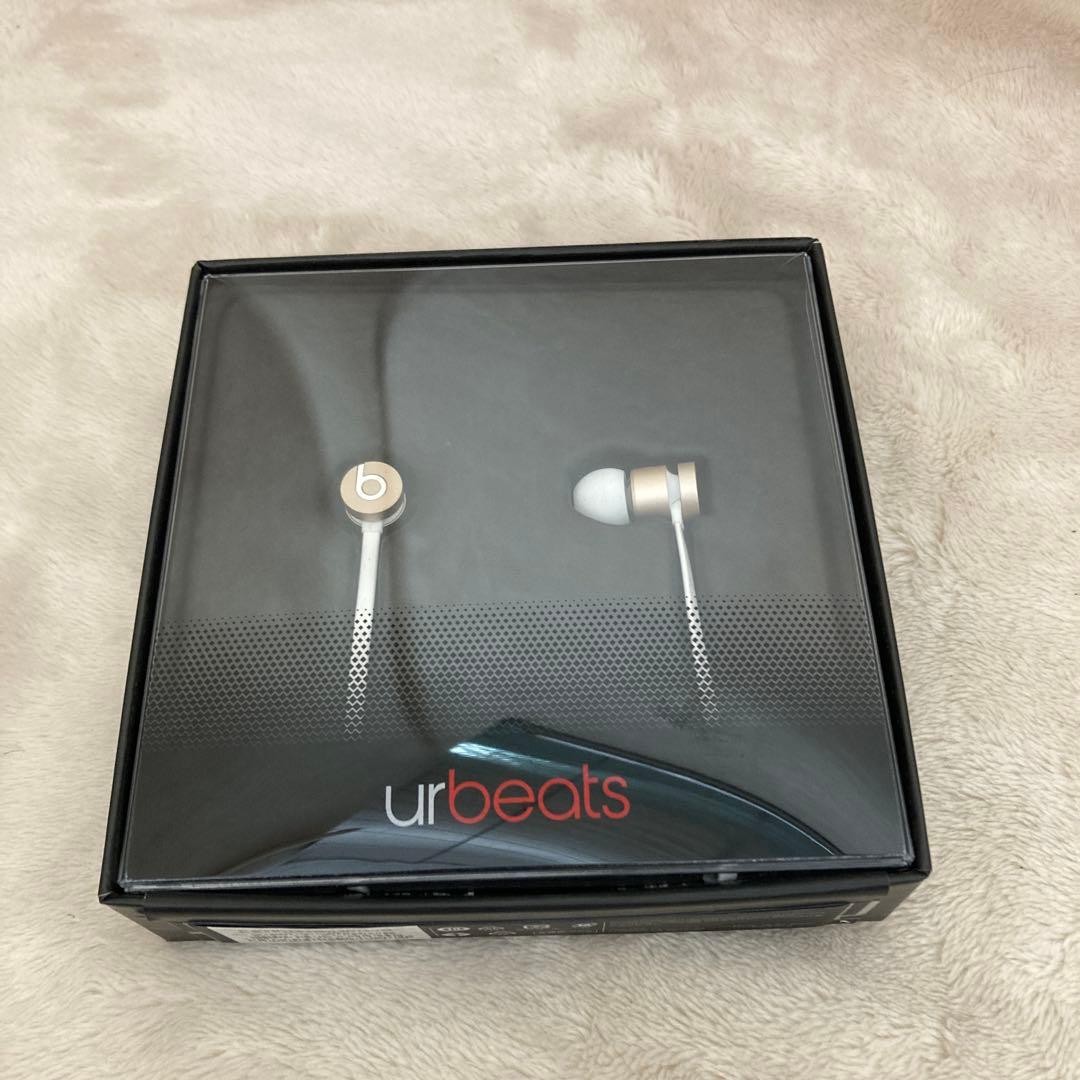 Apple urBeats Wired Earphones Gold Remote Talk iPod iPhone iPad Unused with Case