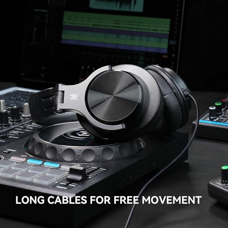 Studio-Grade Headphones 40mm Drivers DJ Monitoring Single-Sided Over Ear Comfort