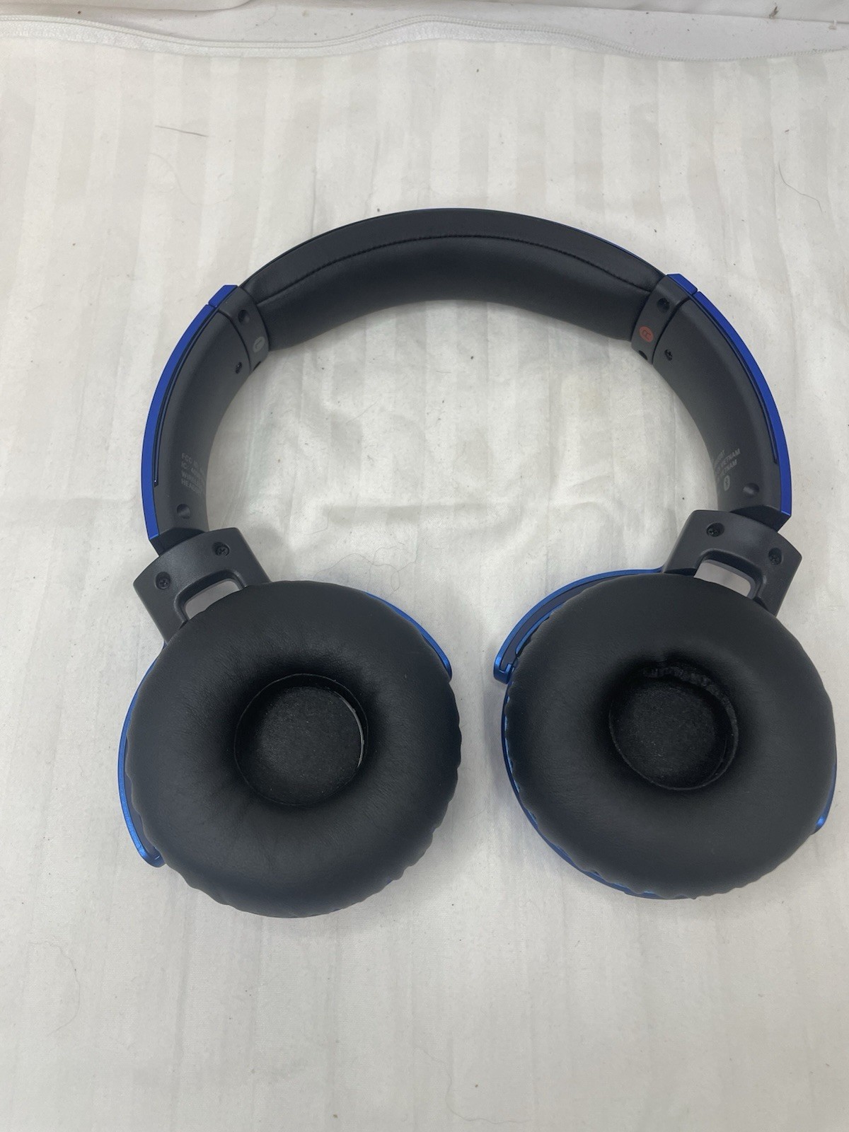 Sony MDR-XB650BT Extra Bass Bluetooth Headphones Blue