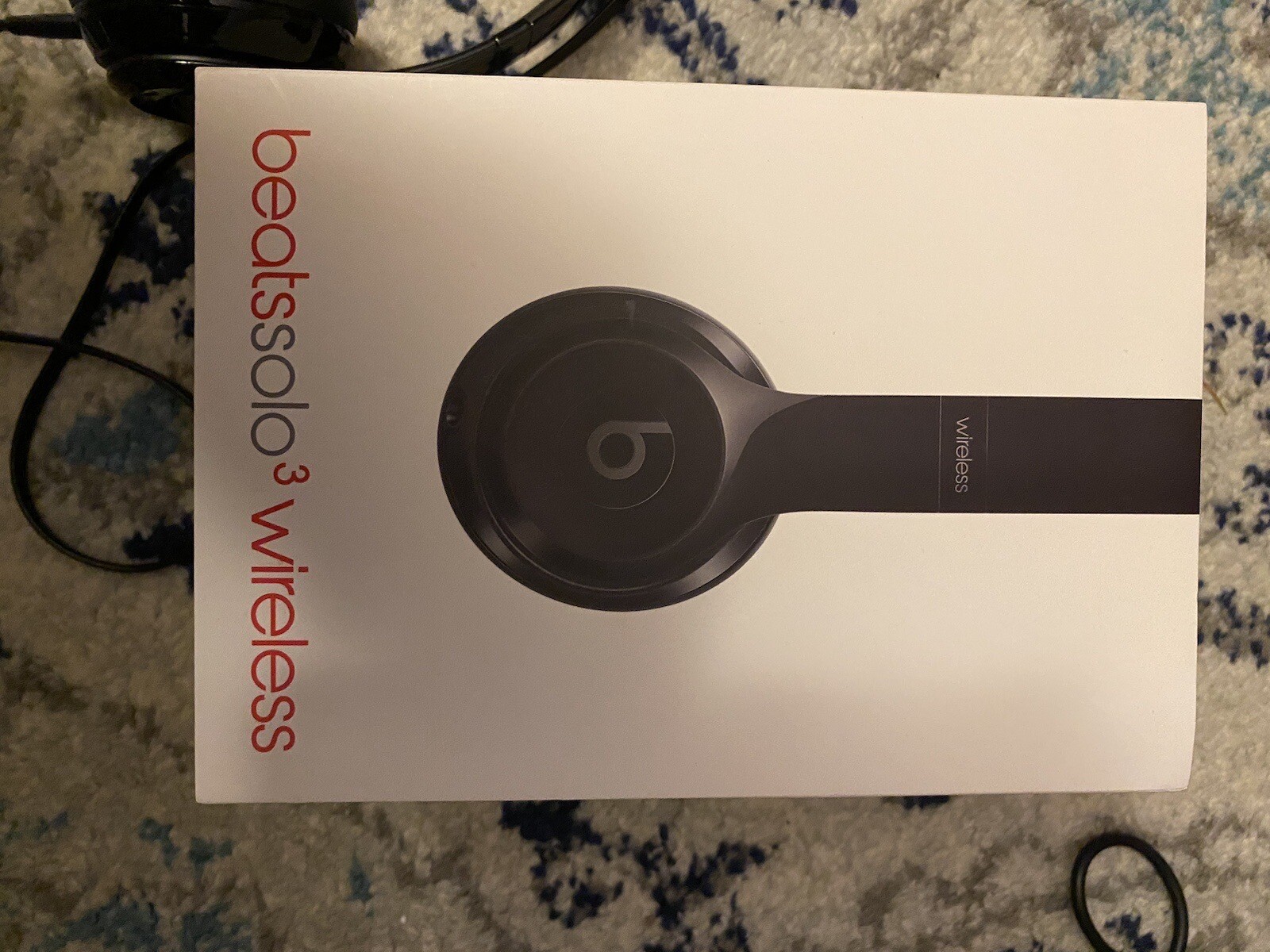 Beats by Dr. Dre Solo3 Over the Ear Headphone – Gloss Black