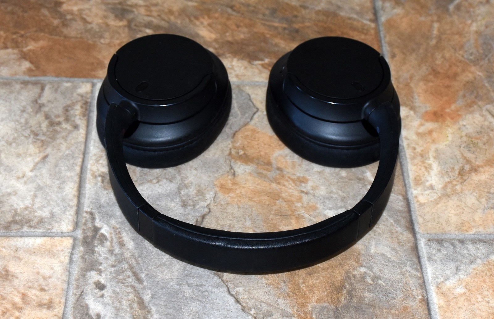 Sony WH-CH720N Wireless Noise Canceling Bluetooth Headphones Black YY2966