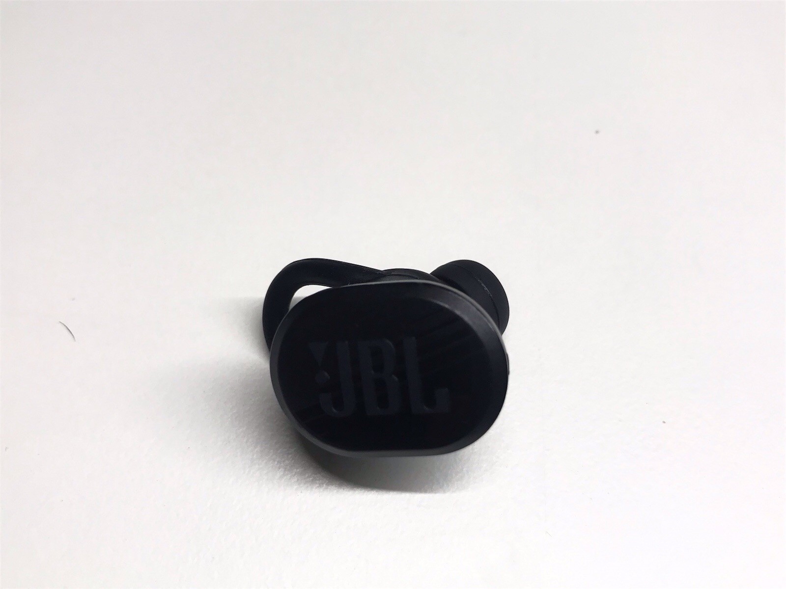 Right Side Earbud Replacement For JBL Endurance Race TWS OEM – Black