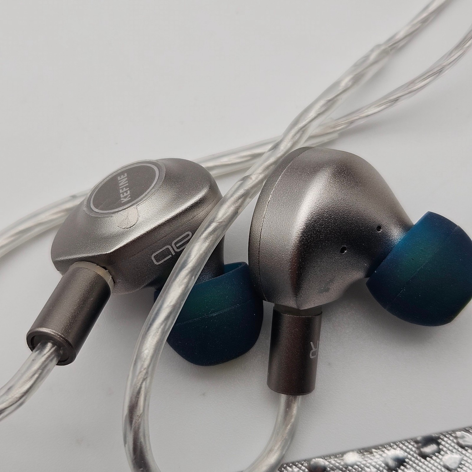 HiFiGo Kefine Delci AE 10mm Dynamic Driver IEM Earphones, Transparent an 4.4