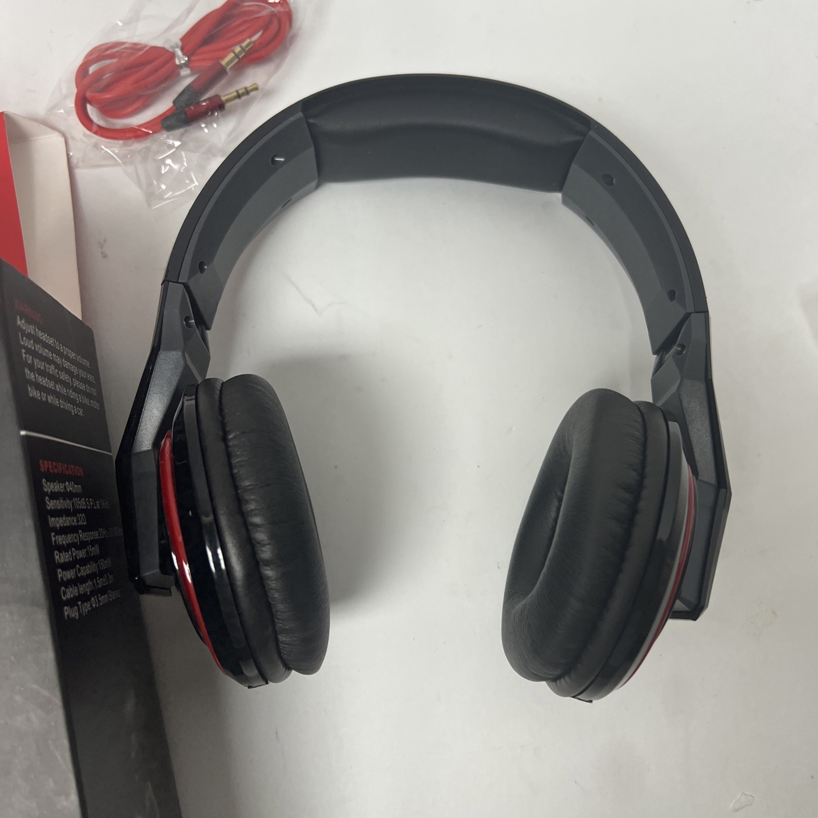 DJ Stereo Headphones With Powerful Bass For Phones Tablets & Music Devices