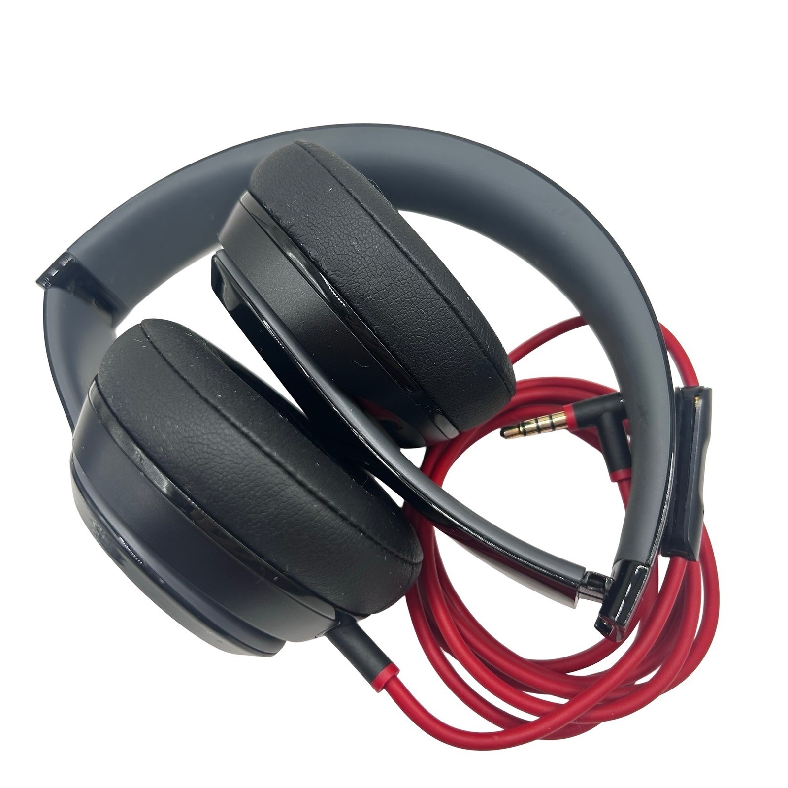 Beats by Dre Solo HD Wired On-Ear Headphones Gloss Black with Red Cable Case