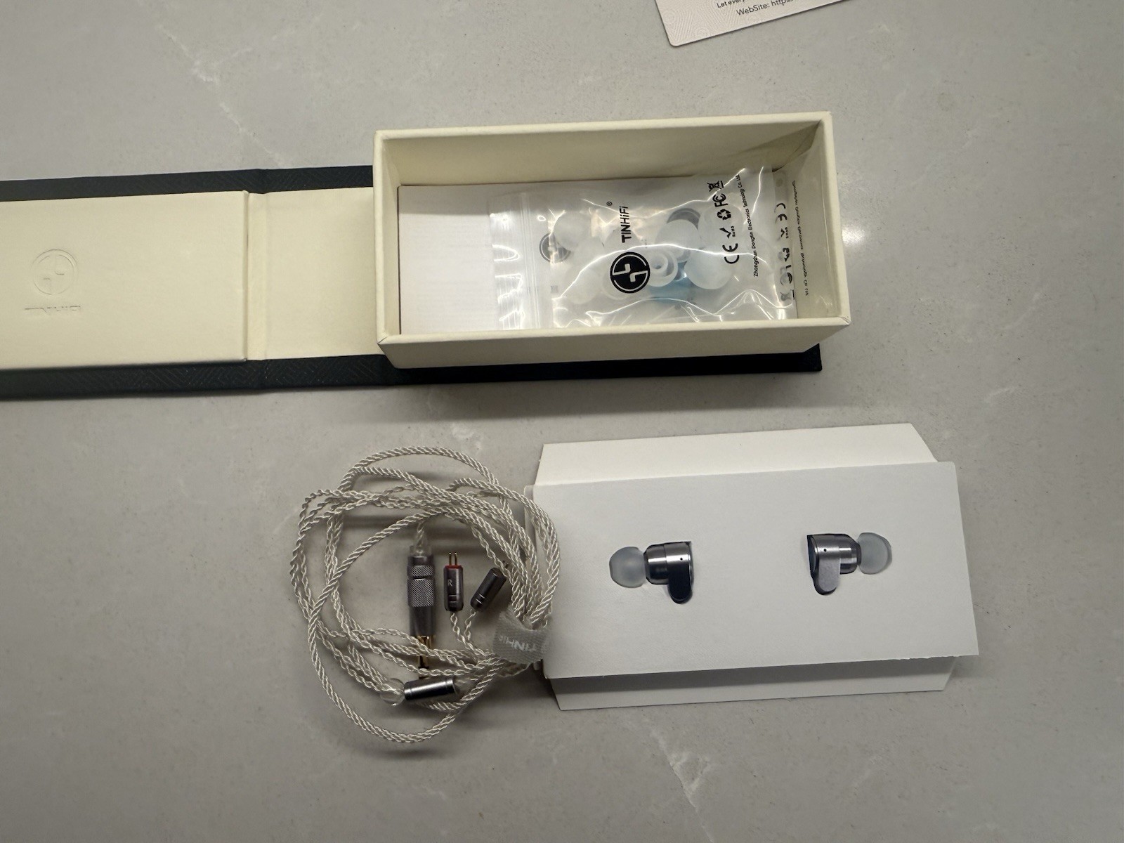TINHIFI T2 DLC Dynamic Driver Earphone 0.78mm 2Pin 5N 8-Core Silver-Plated Cable