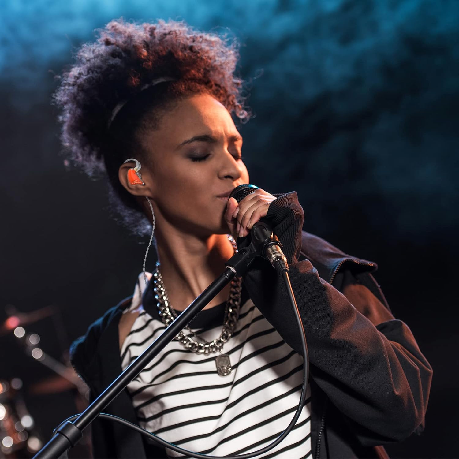 In-Ear Monitors, Bmaster Triple Driver Hifi Stereo Noise-Isolating with Enhanced