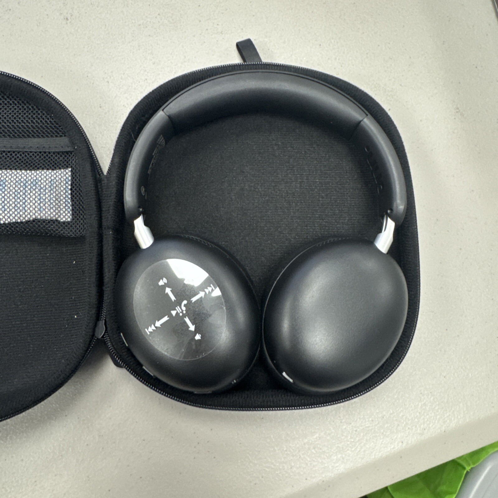 Groove Onn. Wireless Over-Ear Headphones with Active Noise Canceling, Black