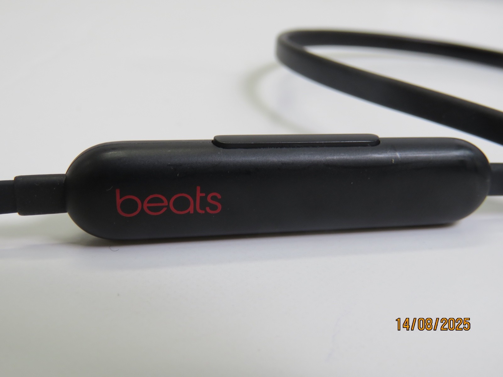 Beats by Dr. Dre Flex Wireless In-Ear Headphones – Black [DX52]