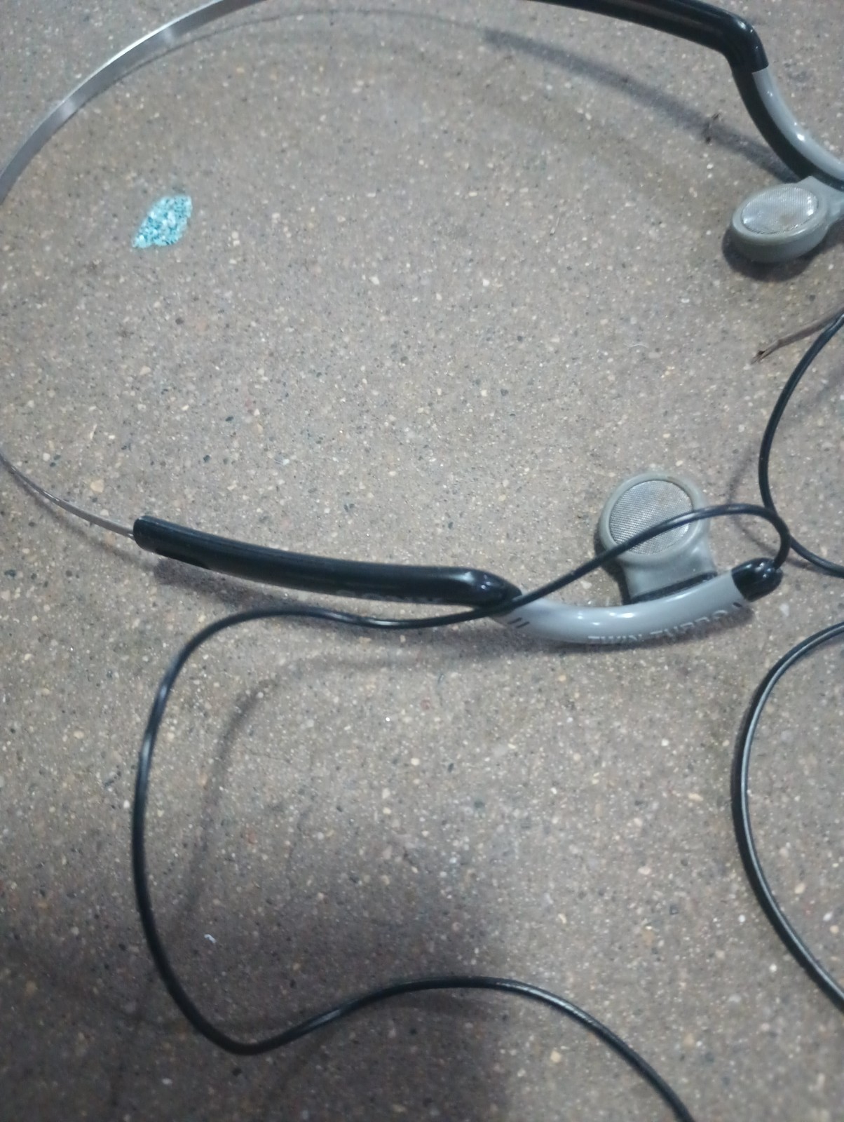 Sony Vintage Stereo Headphones MDR-W11, Tested Working.