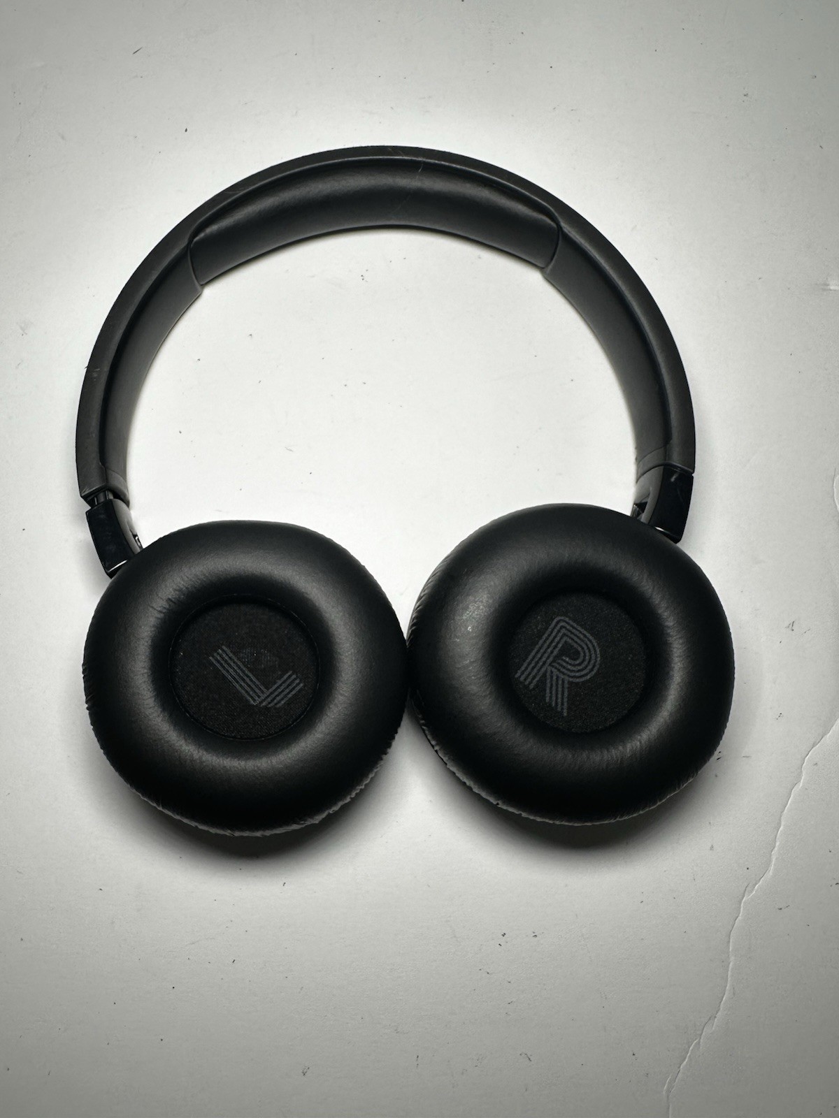 JBL TUNE 670NC BLUETOOTH HEADPHONES (P19013378)