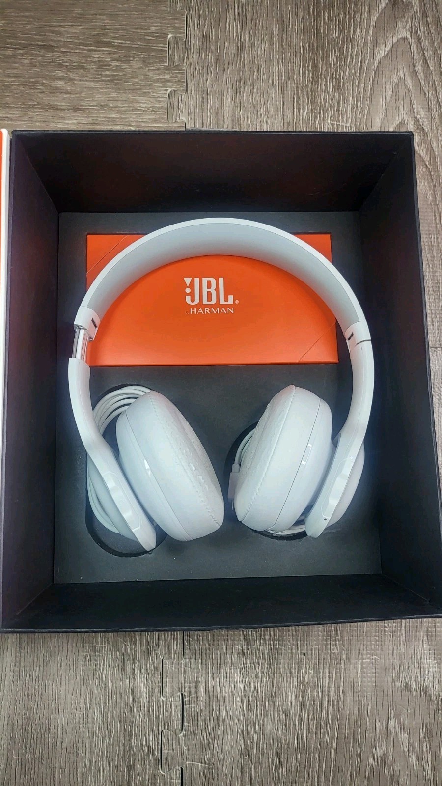 JBL Everest 300 Bluetooth Headphones White Tested Fast Shipping