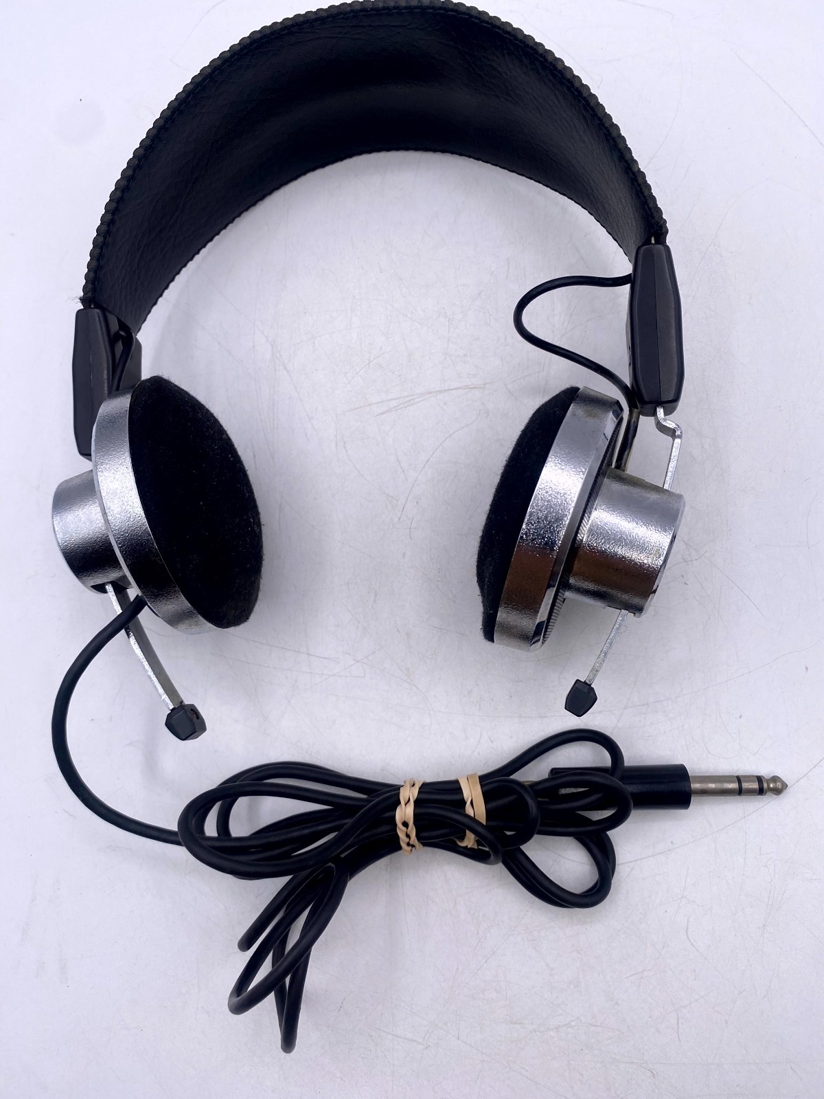 Vintage Zenith On-Ear Stereo Headphones Black & Silver Wired Adjustable Headband
