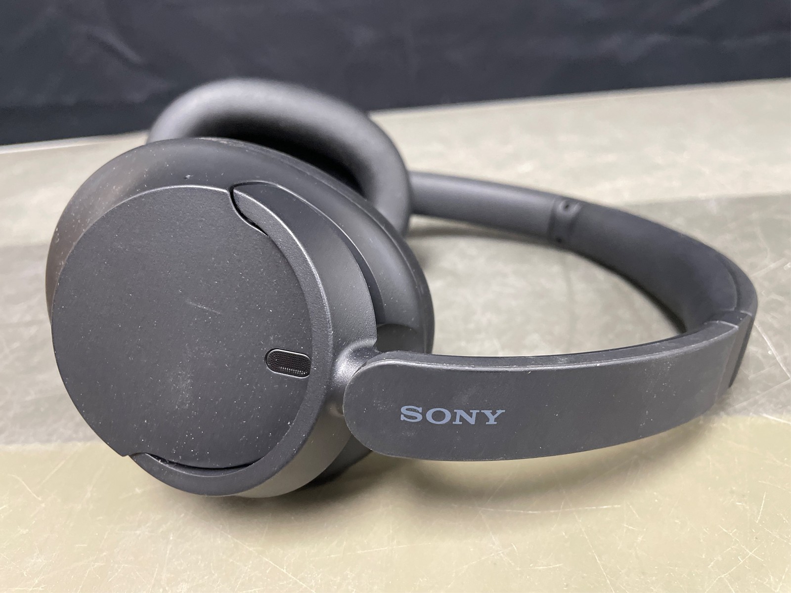 Sony WH-CH720N Noise Canceling Wireless Headphones Bluetooth Over The Ear Head 3