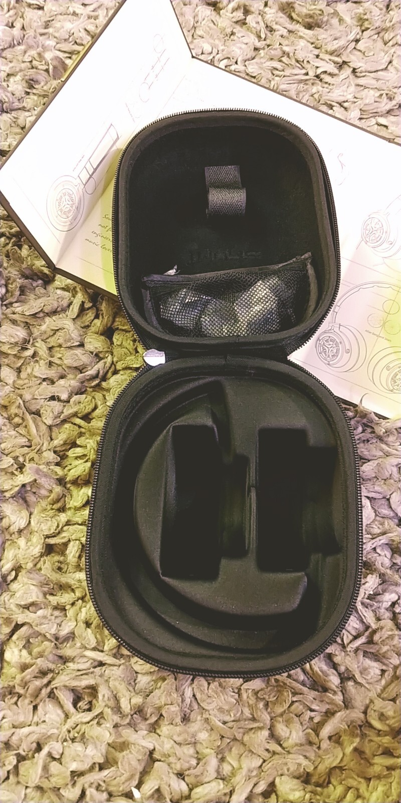 1MORE Triple Driver Over Ear Headphones With Original Box Hardly Used!