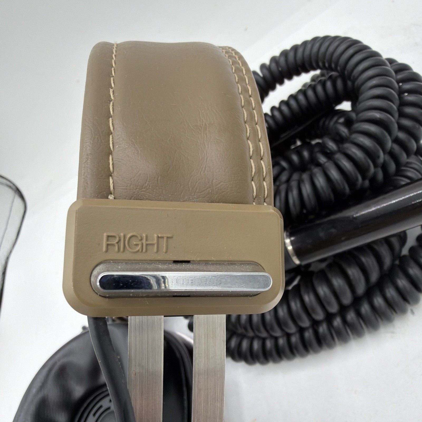 KOSS PRO 4AAA Professional Headphones Vintage USA Made Working God Cond VE8