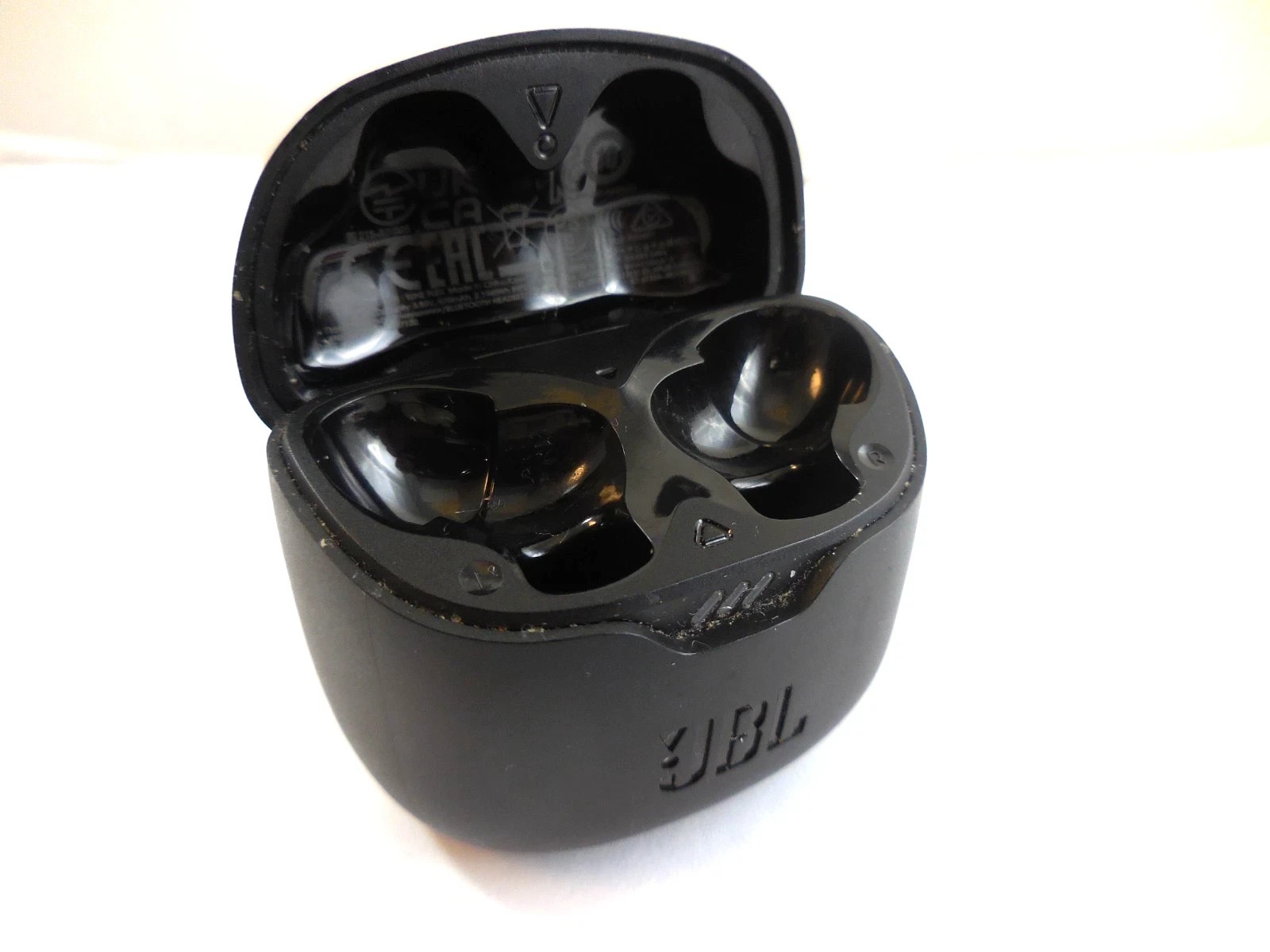 JBL Harman Tune Flex True Wireless Earbuds Charging Case – Black