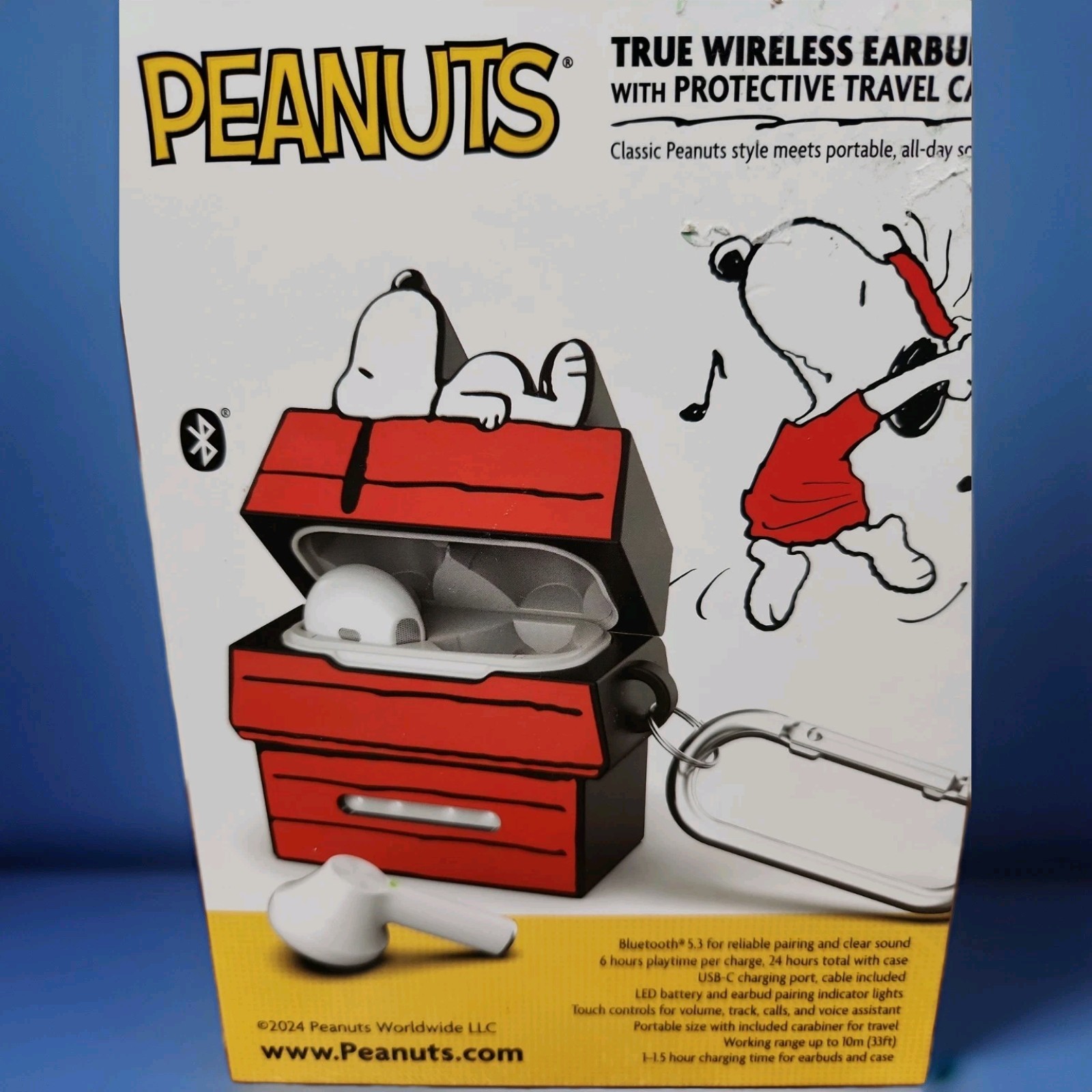 Peanuts Snoopy True Wireless Earbuds W/ Protective Travel Case
