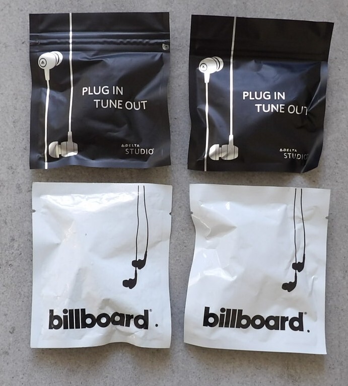 4 Delta Studio Earbuds For Listening To Music Radio Potcast Resealable Reuseable