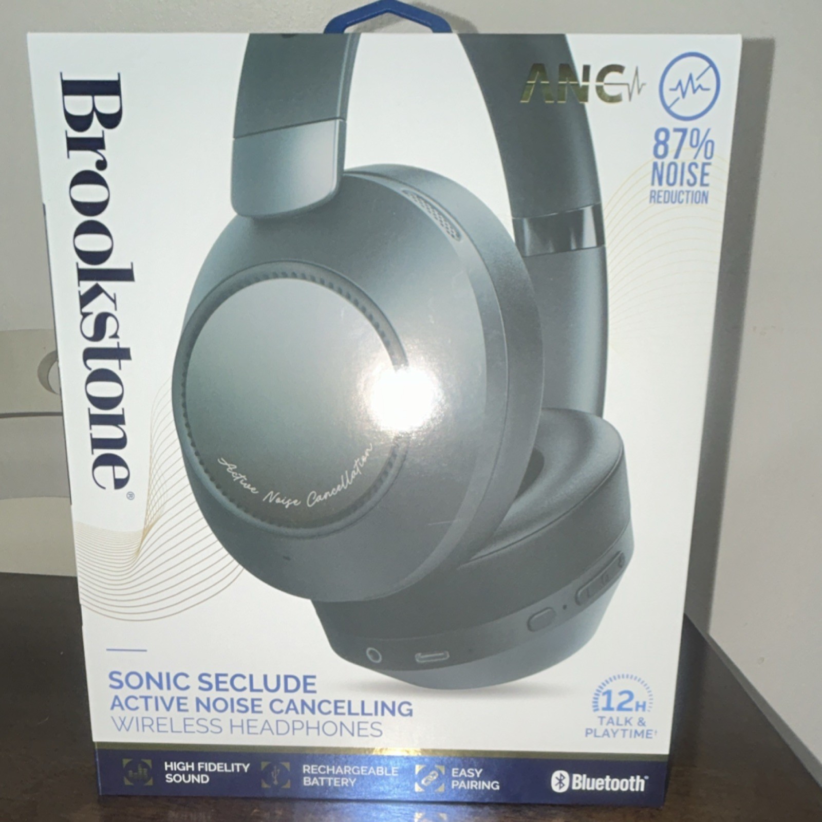 Brookstone Sonic Wireless Bluetooth Headphones, Noise Cancelling, Black,unopened