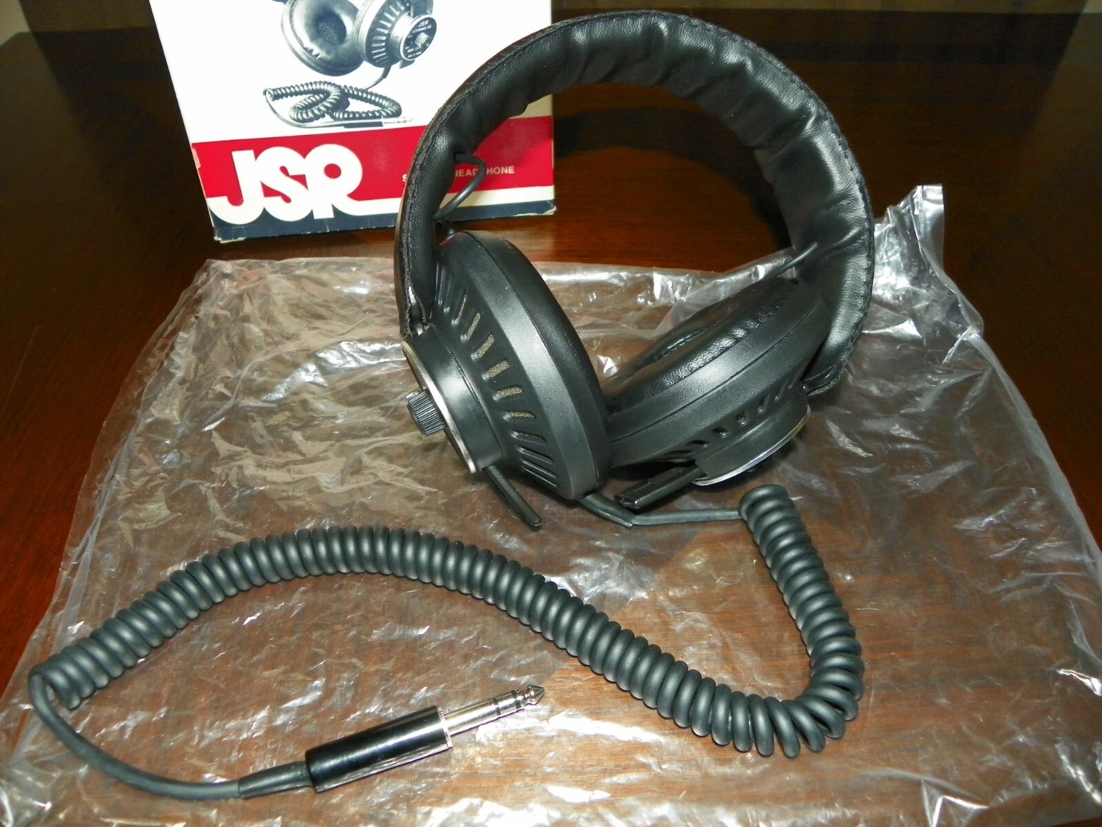 JSR -200A Stereo Headphones