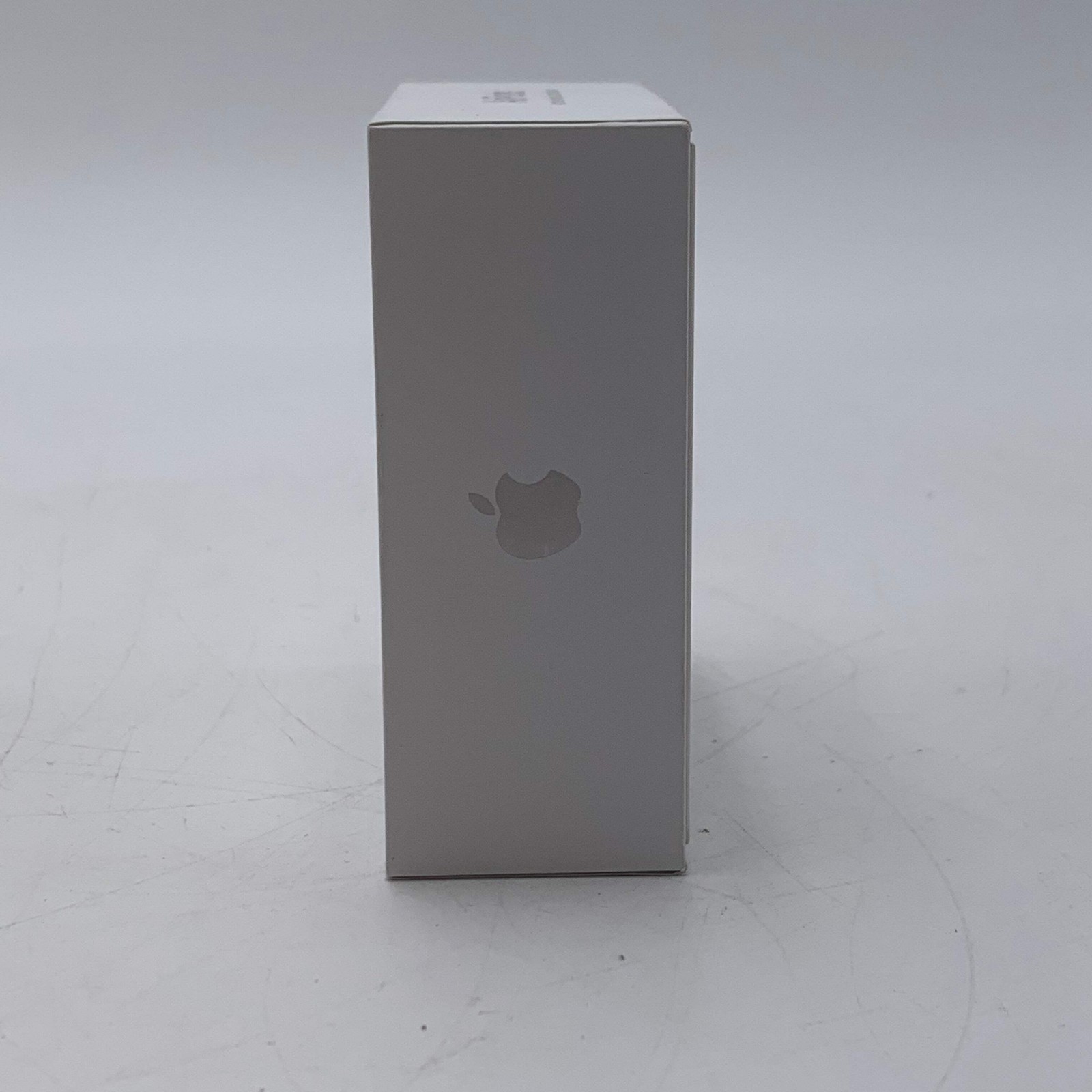 Apple AirPods 4th Gen ANC MagSafe Charging Case / A3055 A3056 A3059 MXP93LL/A