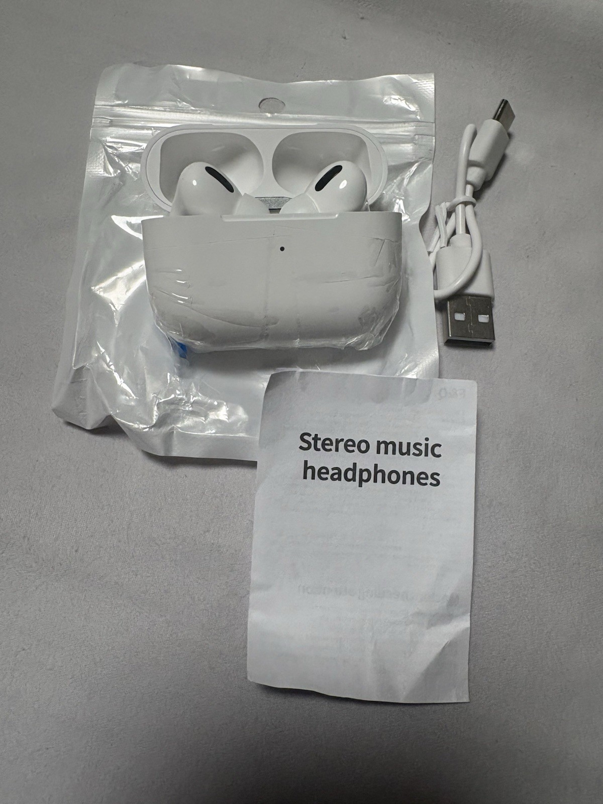 White Bluetooth True Wireless In-Ear Earbuds, Double Earpieces w/ USB Cable