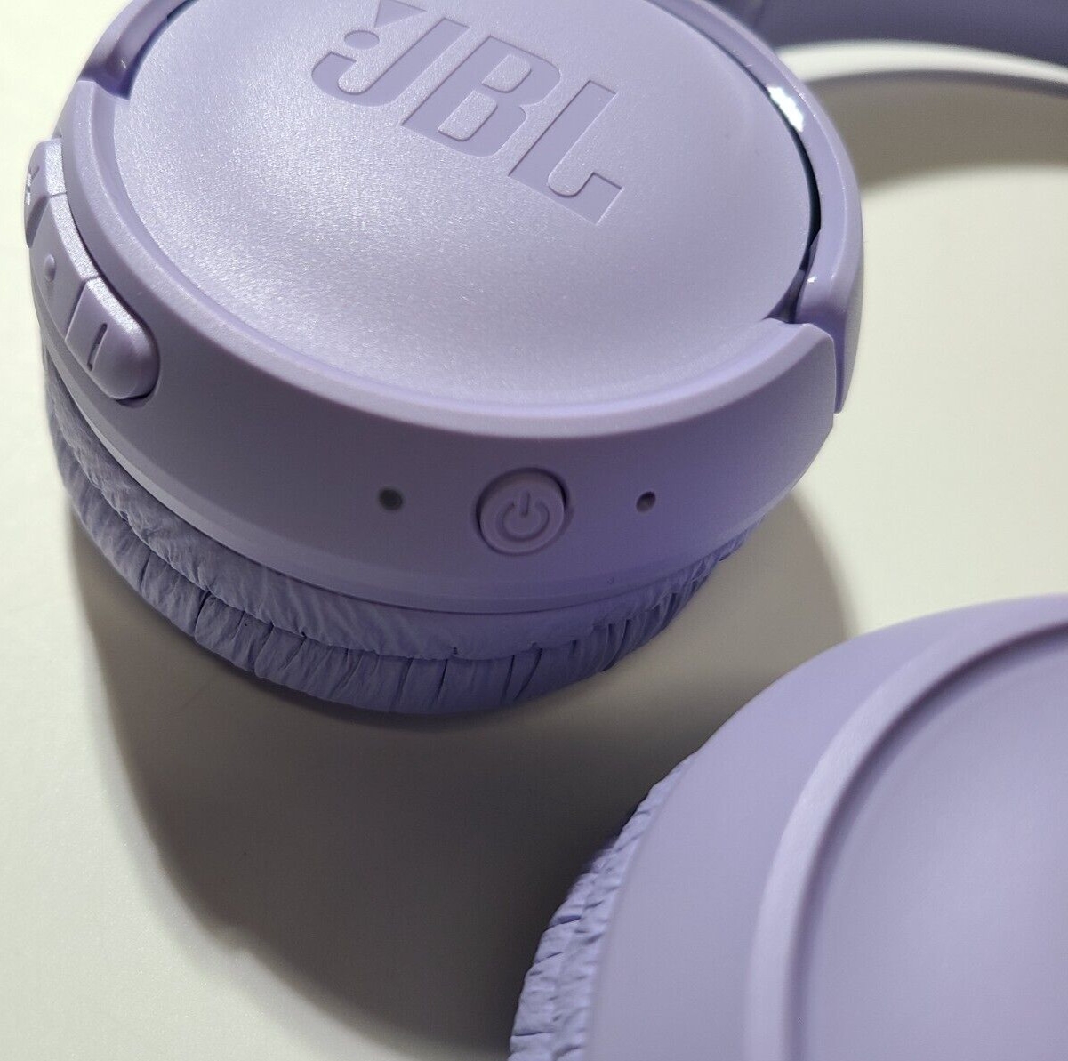 JBL (JBLT520BTPURAM) TUNE 520BT On-Ear Headphones, Purple