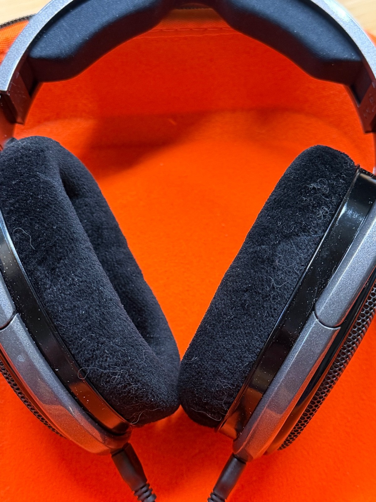 Sennheiser HD 650 Over Ear Headphones – Gray/Black