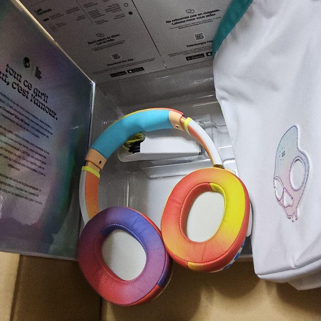 Skull Candy Headphones Crusher Evo Limited Color All Love w/Box Operation ok