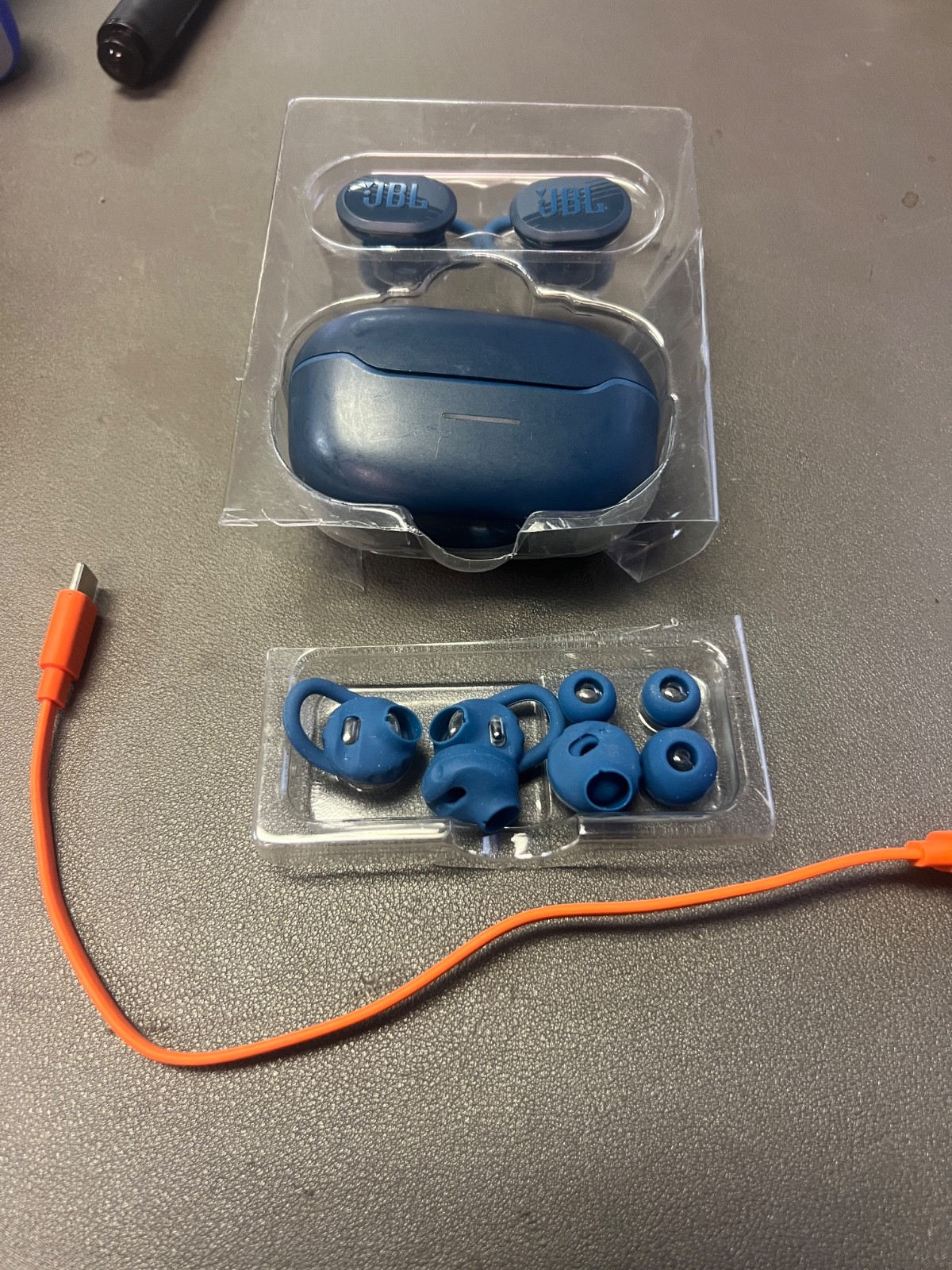 JBL Endurance Race TWS True Wireless In-Ear Sport Headphones-BLUE