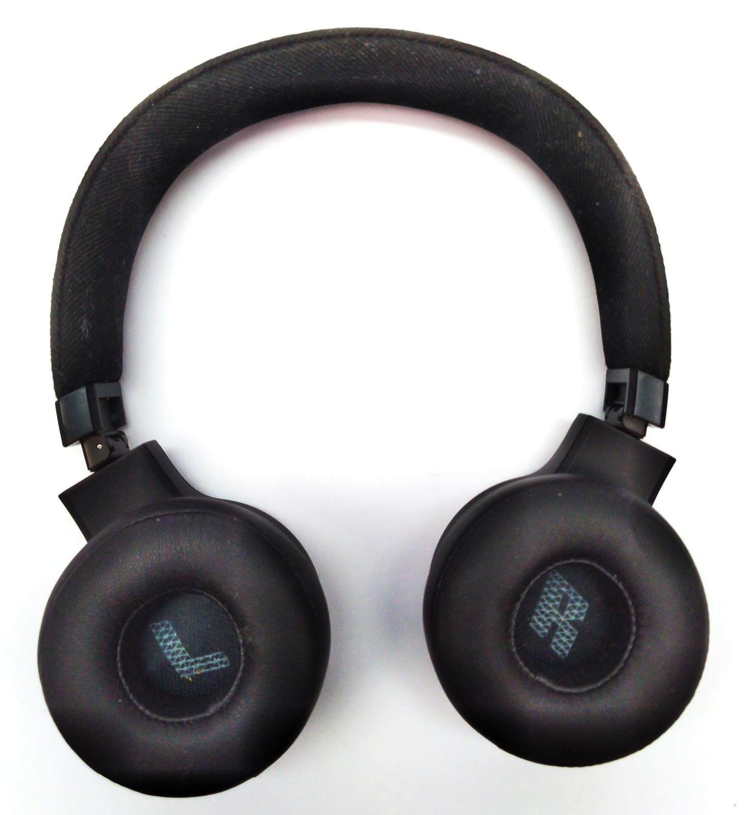 JBL Live675NC Wireless Headphones Adaptive Noise Cancelling by HARMAN Black