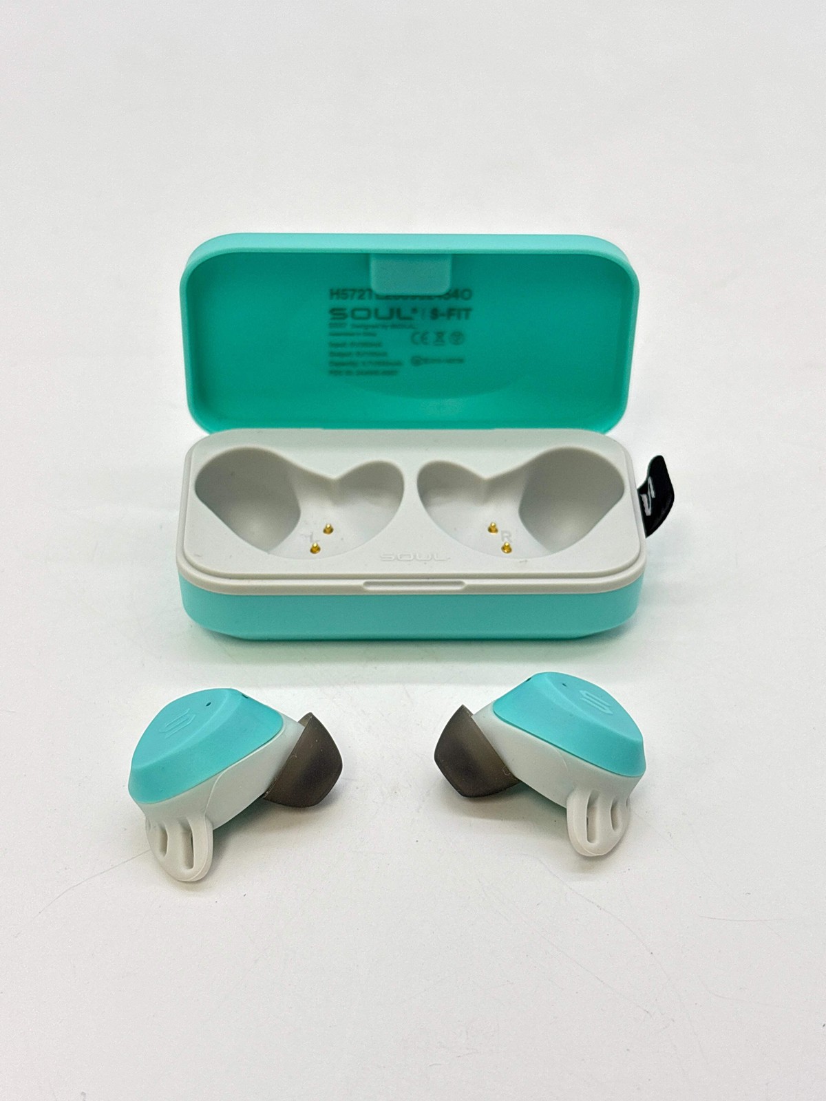 Soul S-Fit True Wireless Headphones Hi Definition Sound w/ All Accessories.