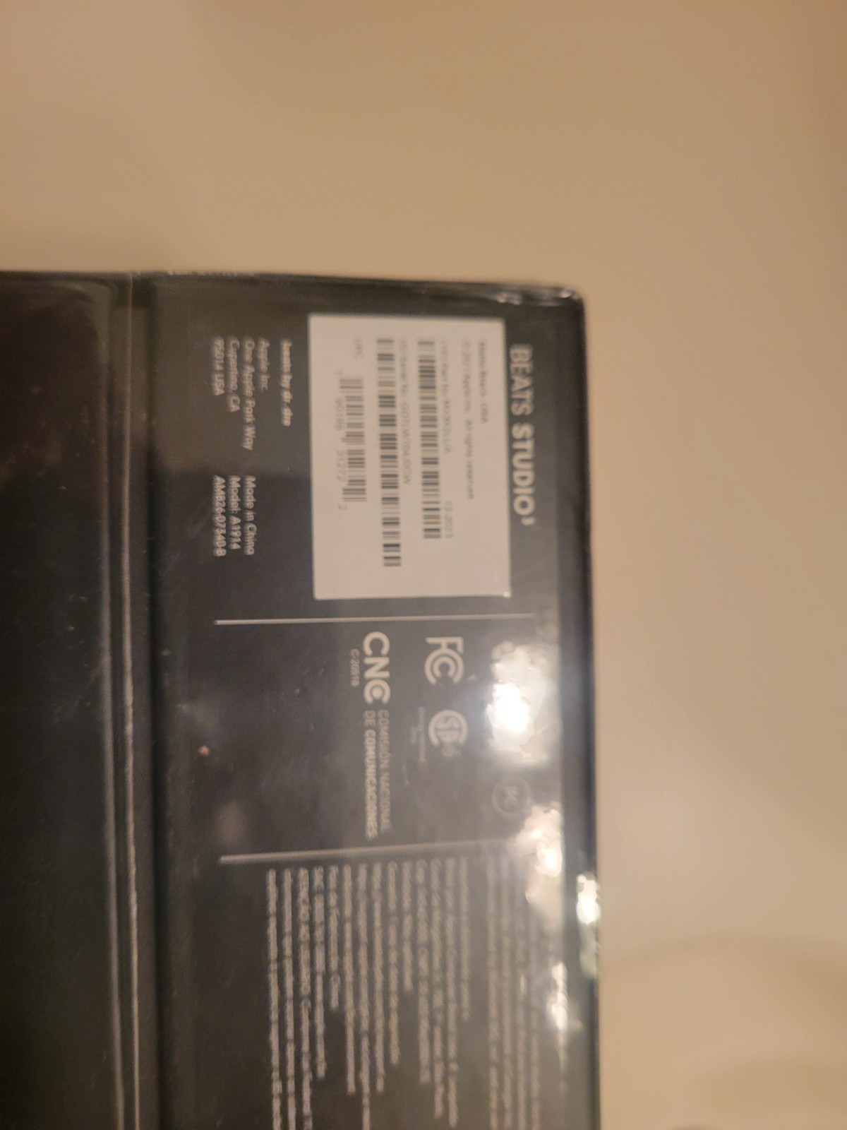 Beats Studio3 Over-Ear Wireless Headphones Matte Black new