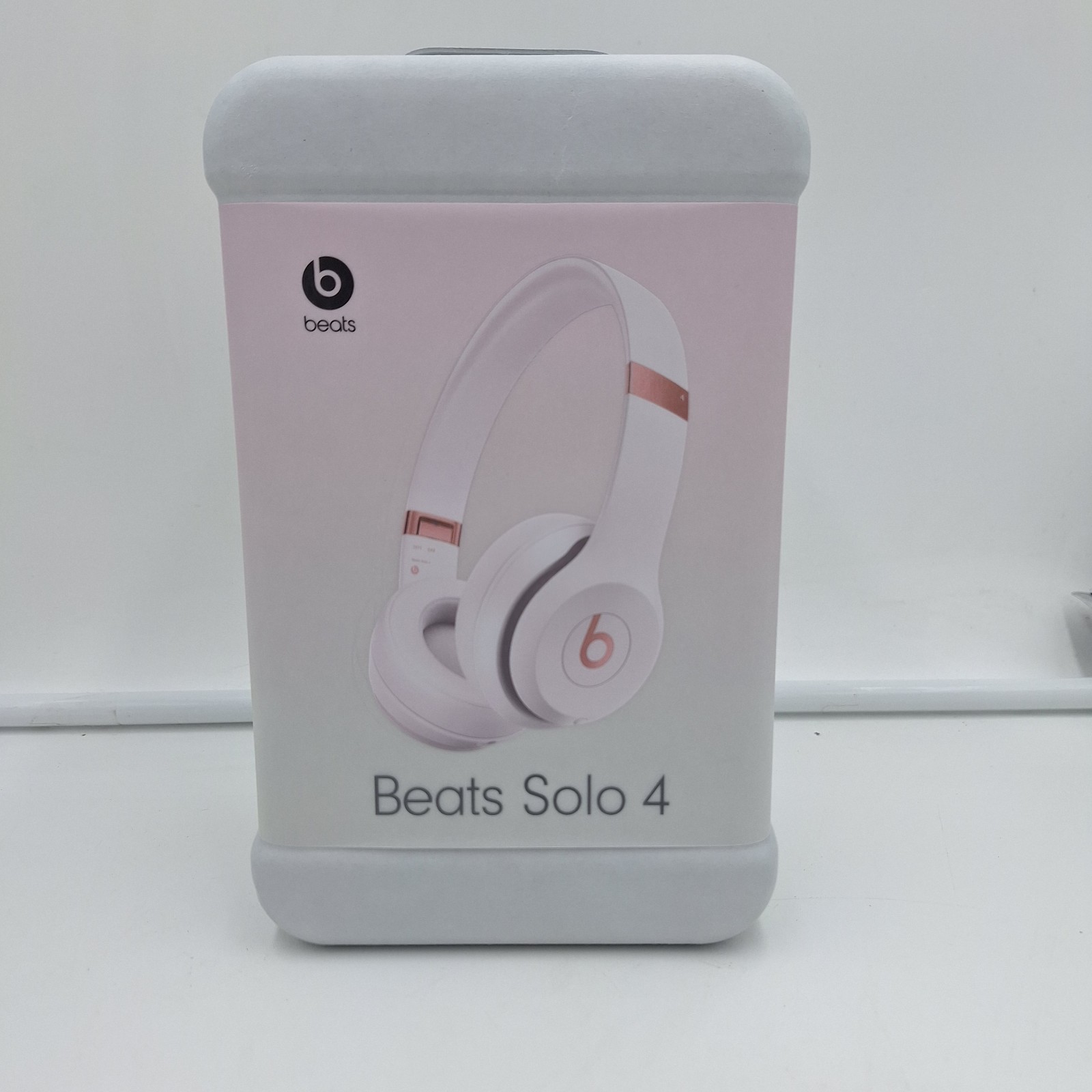 Beats Solo 4 New On Ear Headphones Model A3140 Cloud Pink