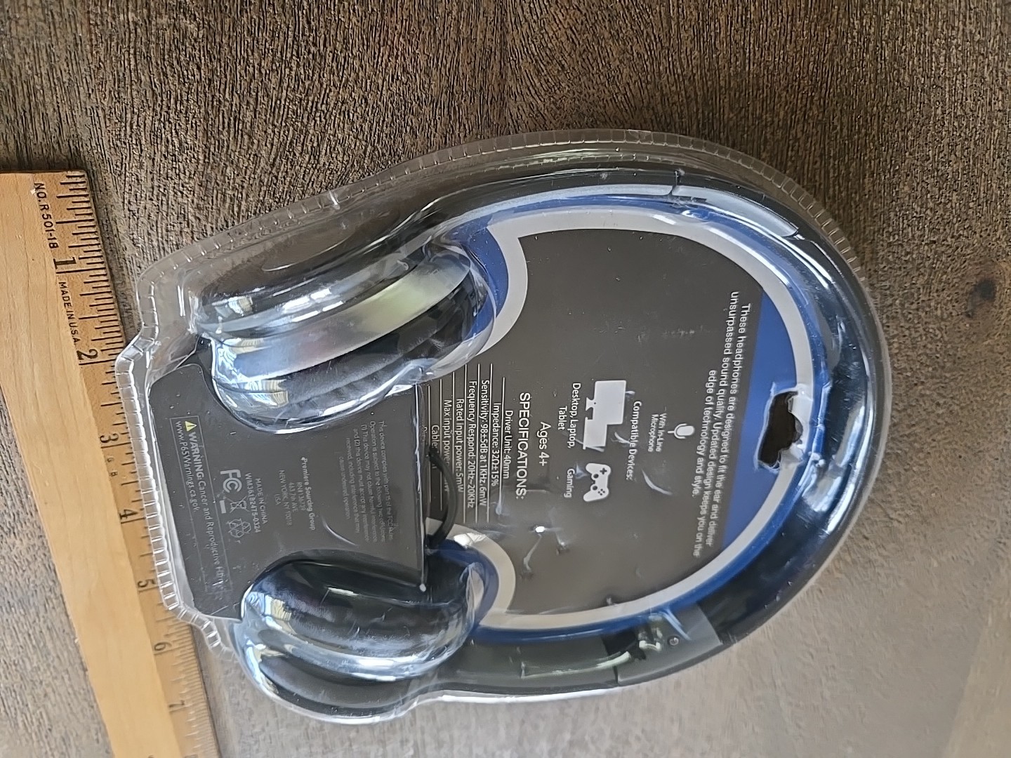 School Yard Vibes HeadPhones Black NEW See All Pics And Description