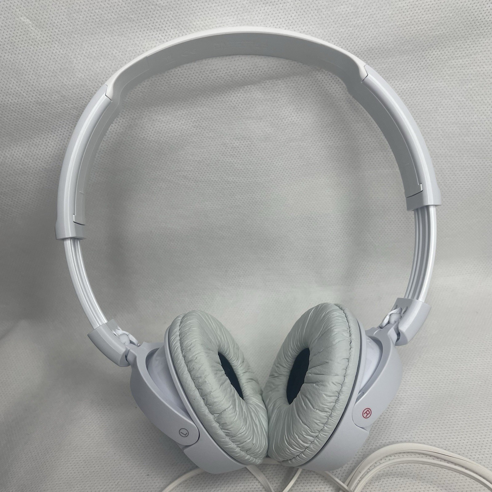 Sony MDR-ZX110 ZX-Series Folding Extra Bass Stereo Headphones White 3.5mm Wired