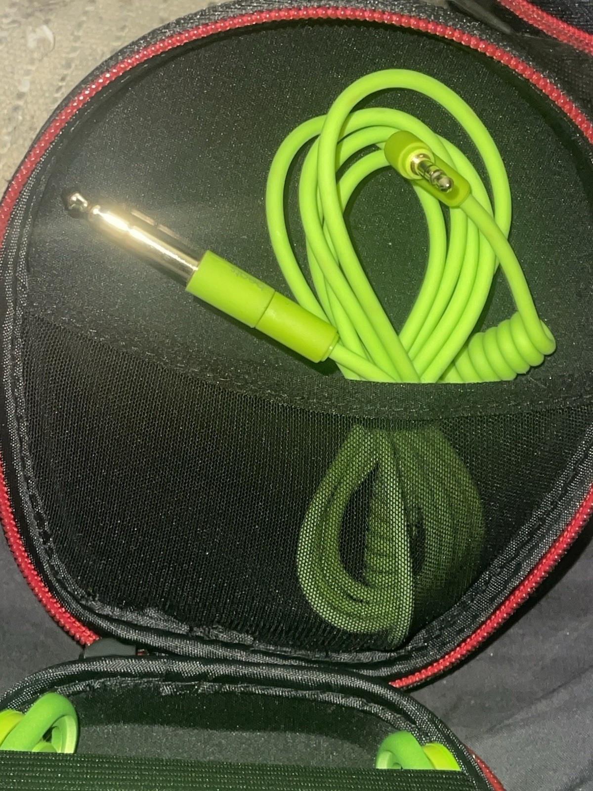 Rare COLLAB limited edition Beats Mixr Mixer Candy Green Reflective Logo Version