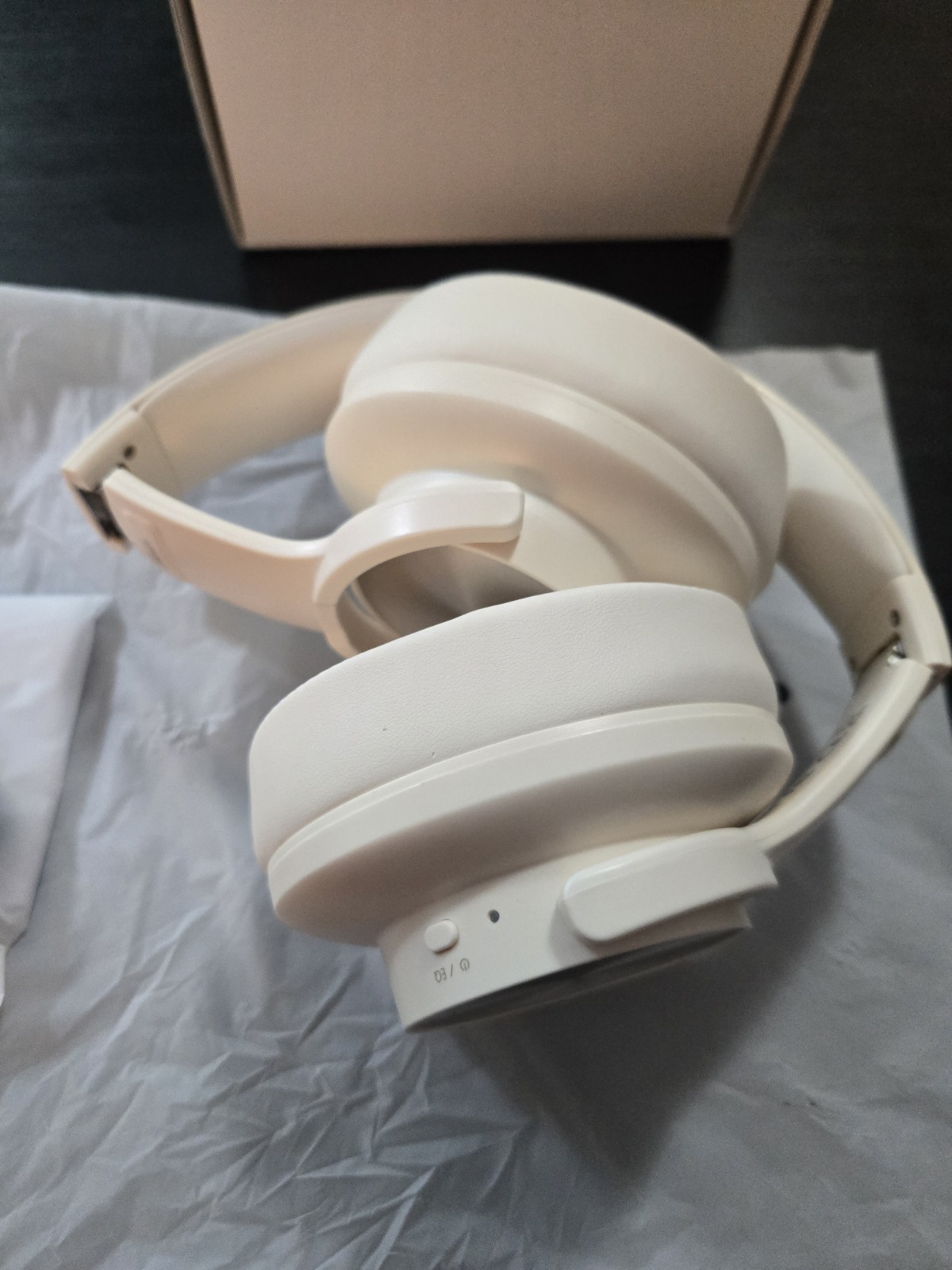 Picun B8 Wireless Bluetooth Headphones, Khaki White – New in Box