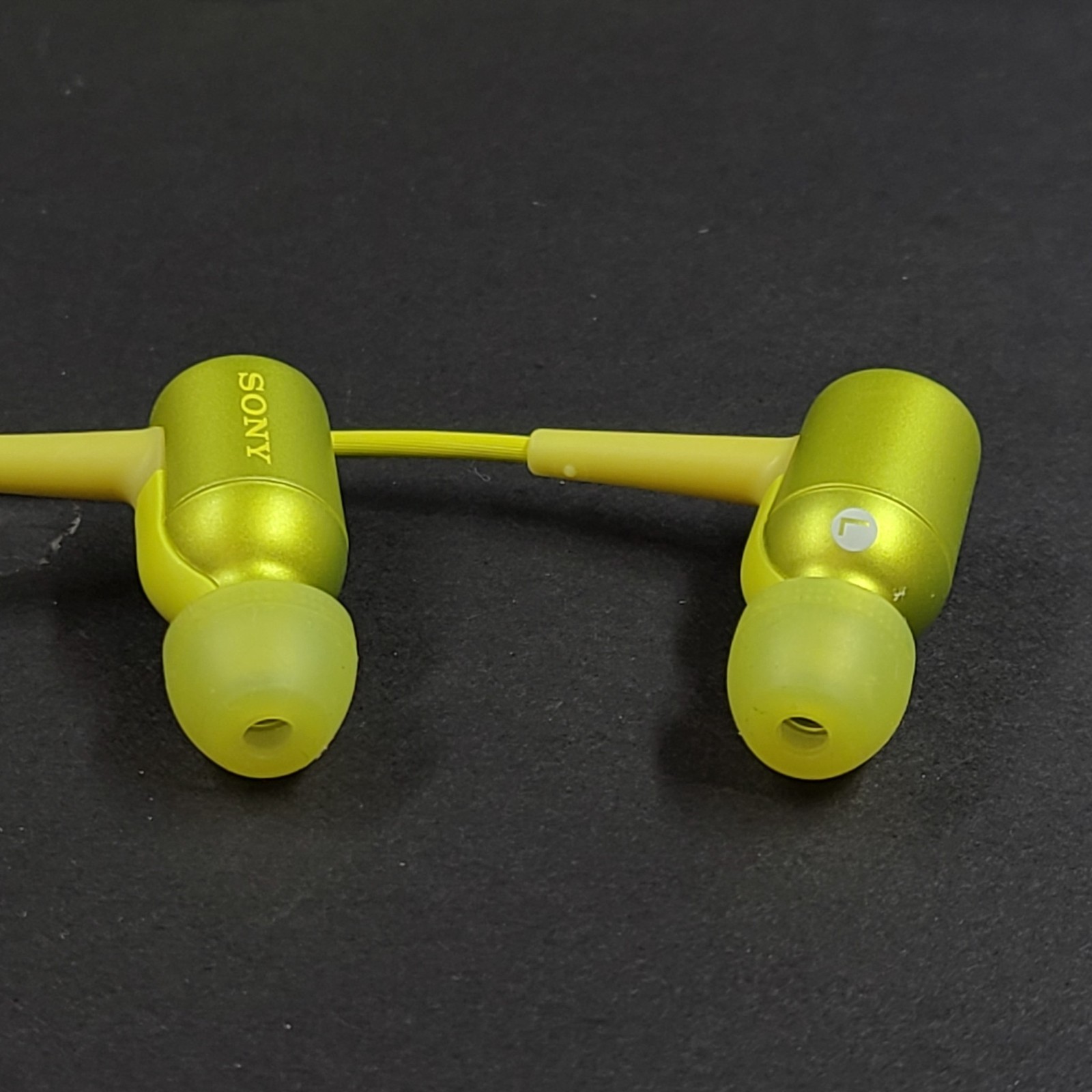 Sony MDR-EX750NA Noise Cancelling In-Ear Headphones Earbuds – Green