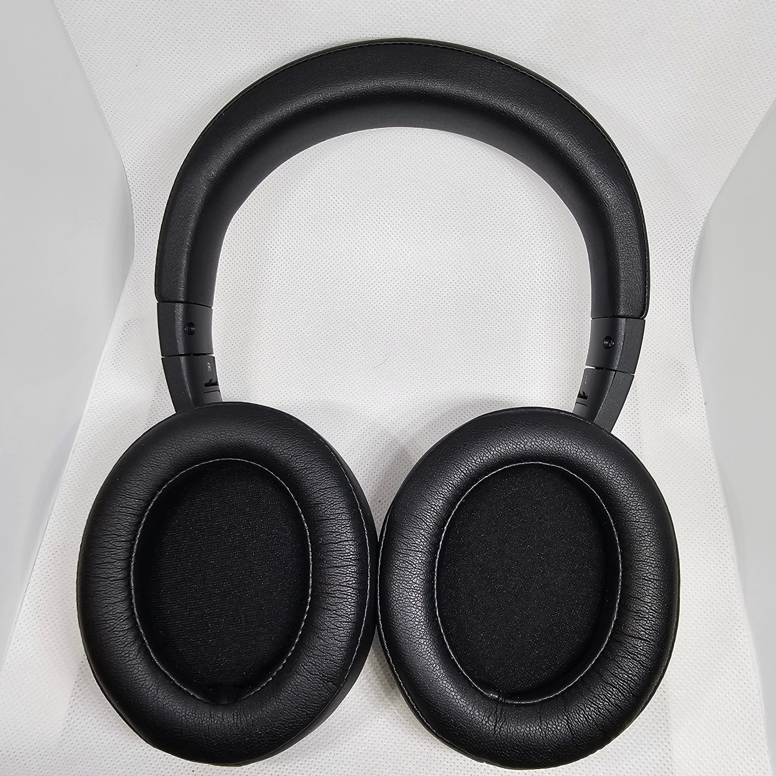 RAYCON The everyday Headphones Wireless Over Ear with ANC