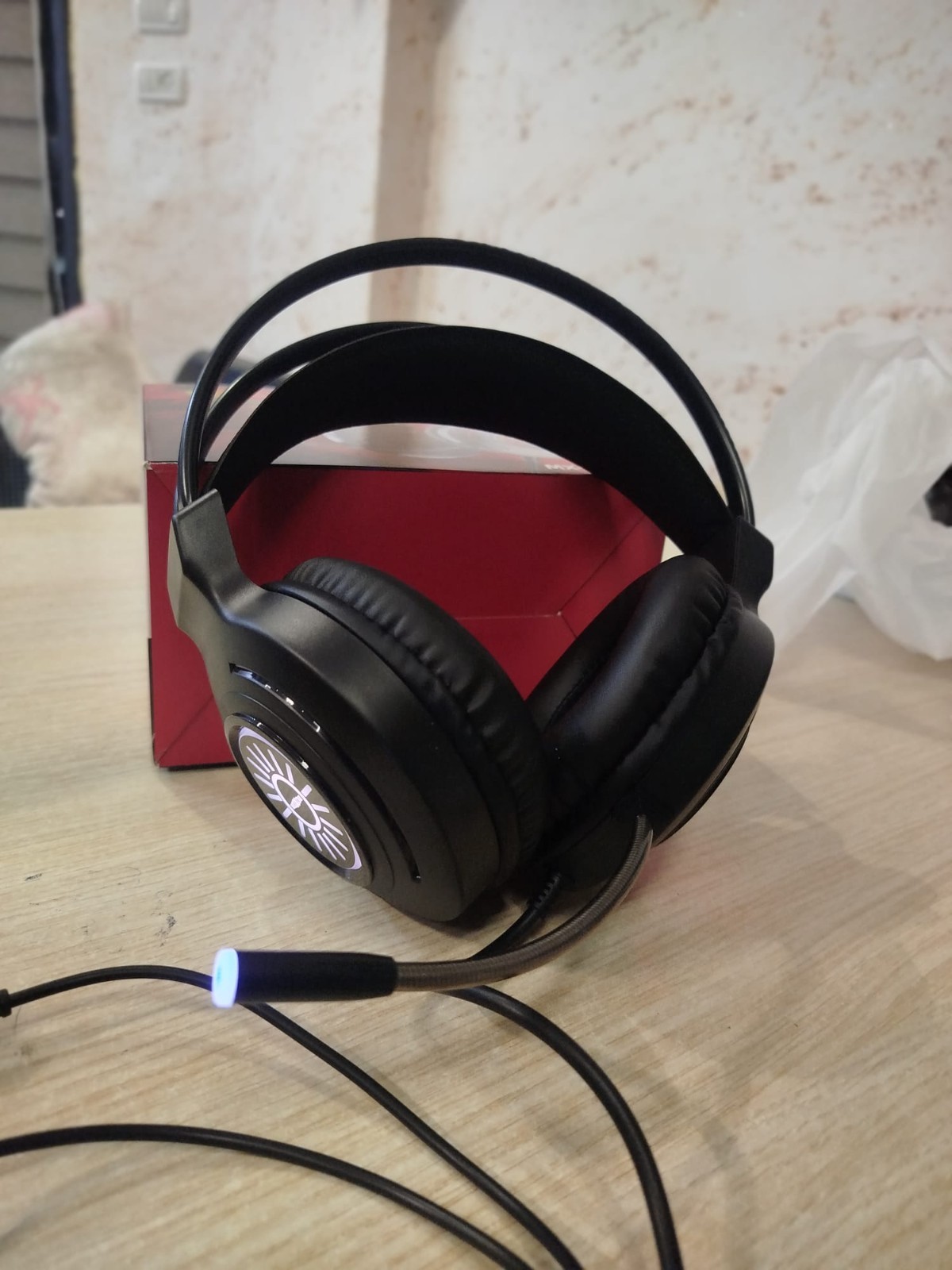 headphones wired