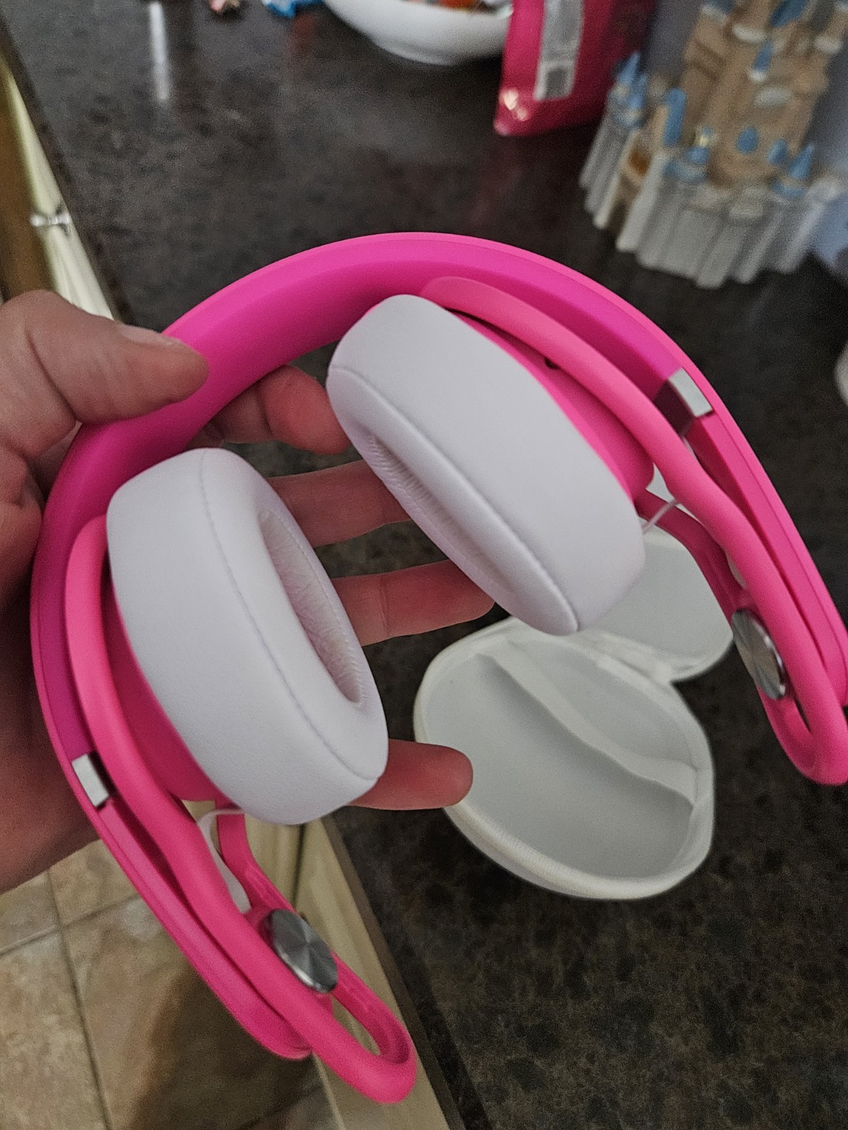 Beats by Dr. Dre MIXR Over the Head DJ Headphones – Pink no cord