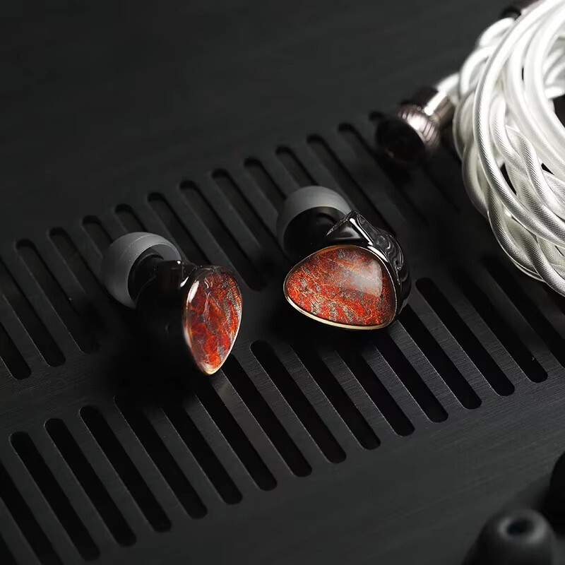 SHANLING Tino Dual Dynamic Drivers 3.5mm/4.4mm Interchangeable PlIn-Ear Earphone