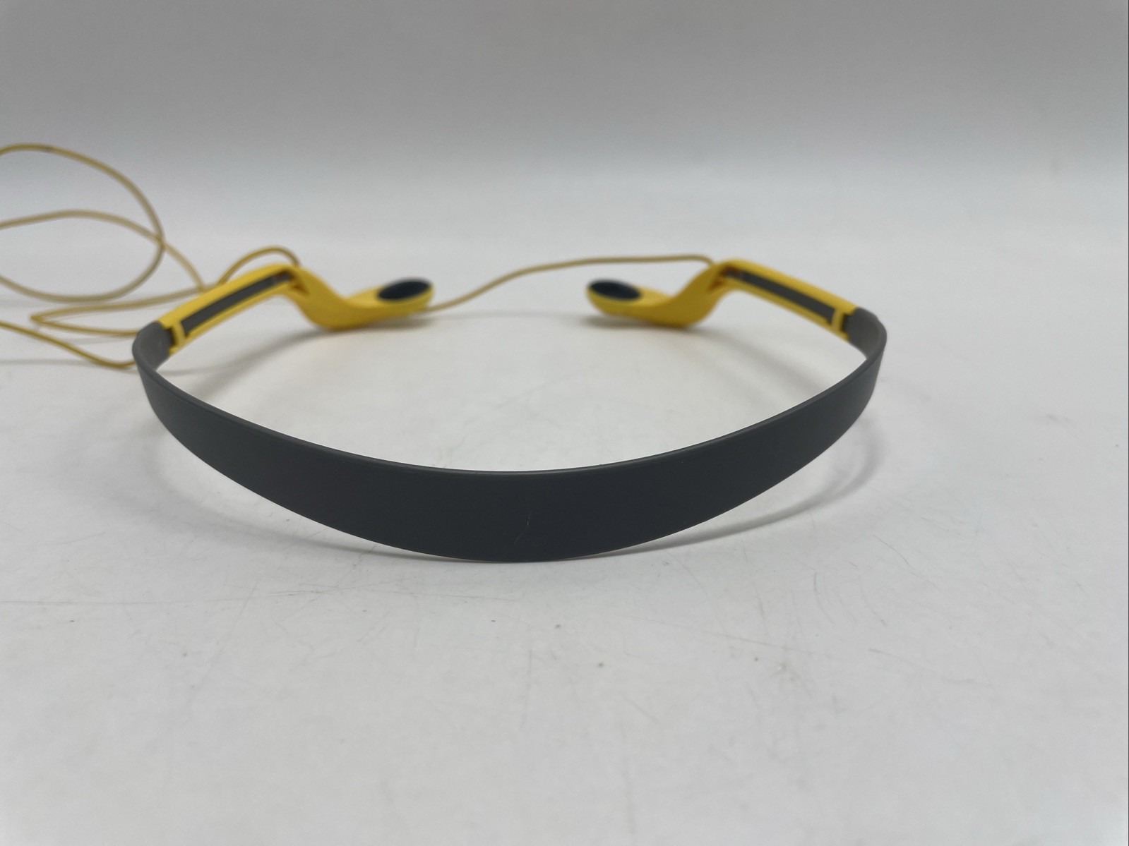 Vintage Sony Sports MDR-W014 Walkman Headphones Yellow TESTED WORKING